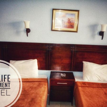 Boulevard Apartment Hotel Gurdaka Kültér fotó